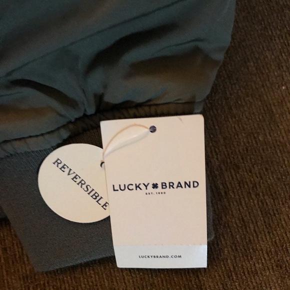 Lucky Brand-Olive-reversible jacket. Boys L-Outer army green and inside camo-NWT - Picture 8 of 9